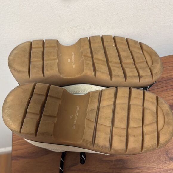 Lucky Chouette Suede & Leather Chunky Oxford Woman’s Sneaker. Tan /White/Green. - Picture 8 of 9